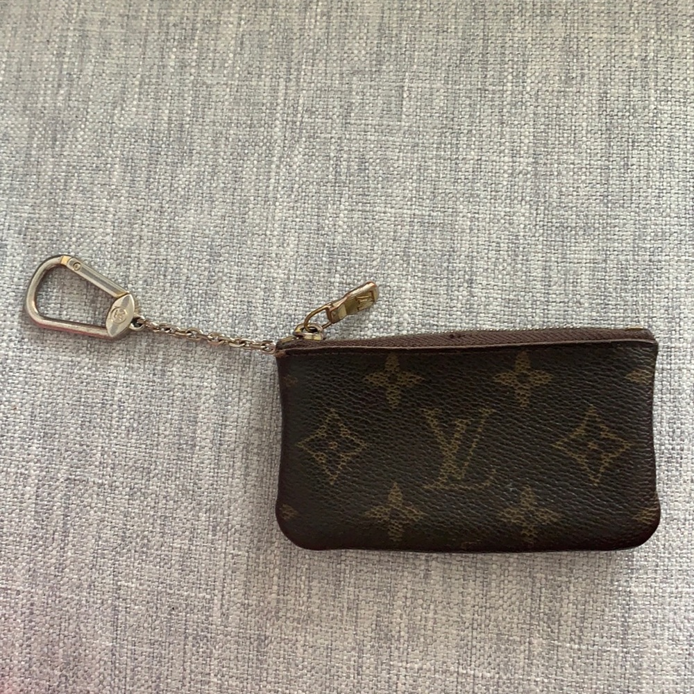 Louie Vuitton keychain